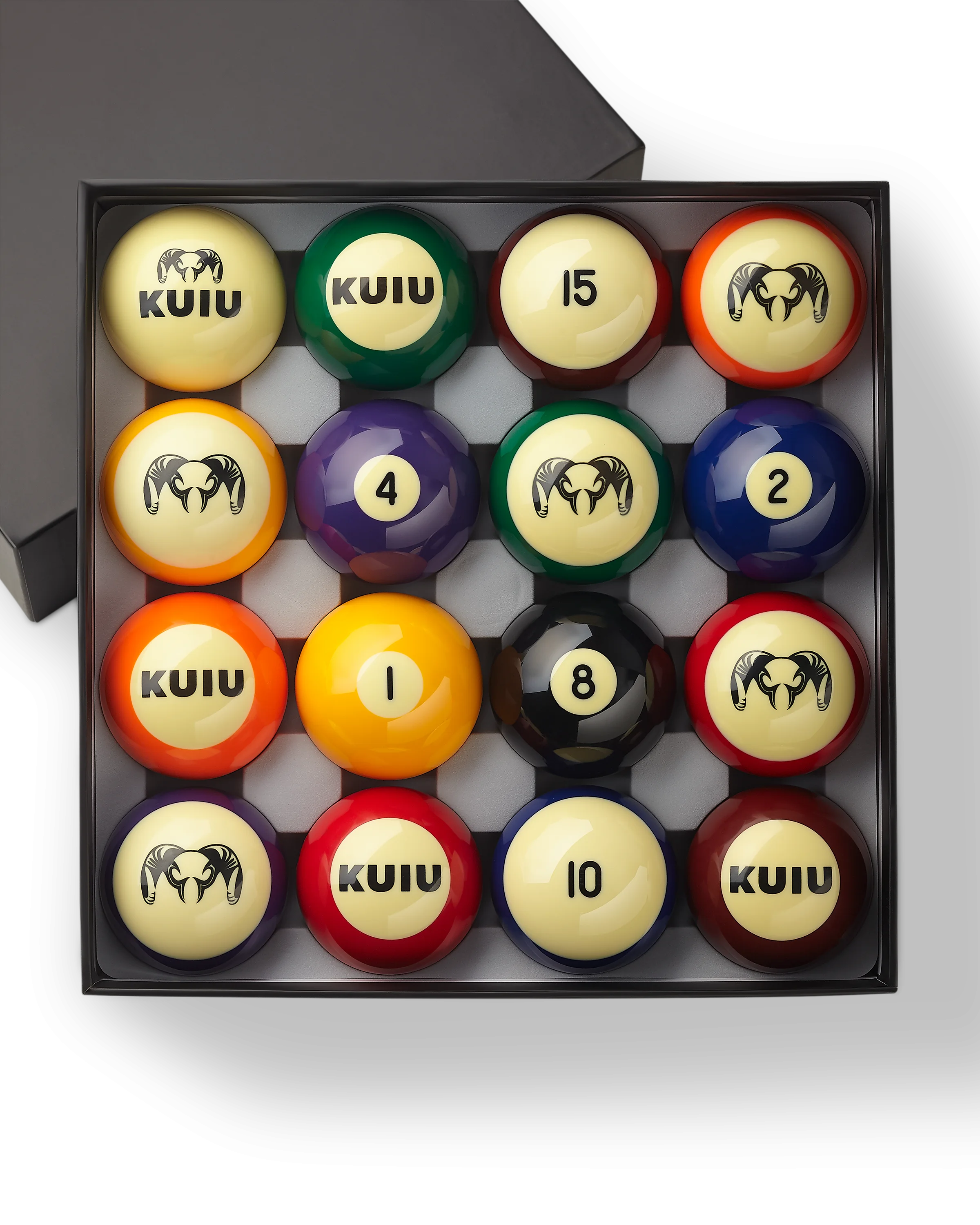 KUIU Logo Billiard Ball Set | Multi